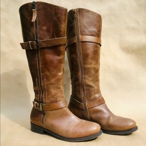 Leather boots, 8 w calf, tobacco, low heel